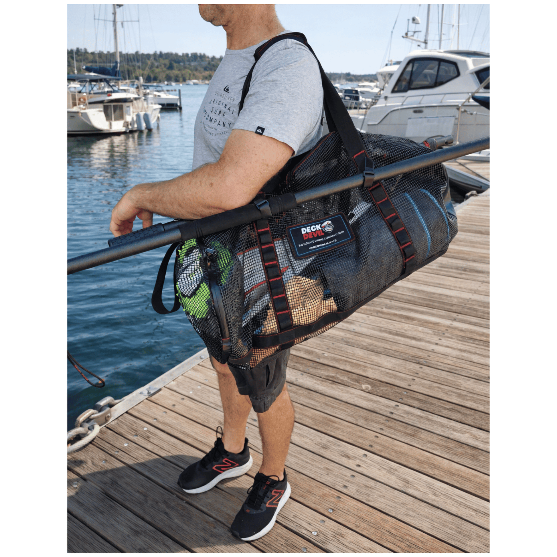 deck devil duffel kit bag used for storing and carrying all the cleaning kit conveniently.  Deck Devil mesh duffel bag is also ideal for storing other gear that needs to breathable bag 